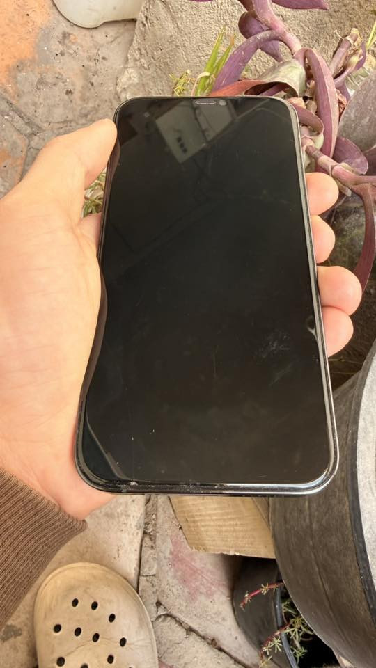 الذاكرة ٢٥٦
البطارية ٨٢
النظافة ١٠٠٪؜
العنوان بغداد - العبيدي - فلكة حي النصر
الموبايل نظيف ع ايدي مامبدل بيه اي شي 

تواصل واتساب
 ***********
