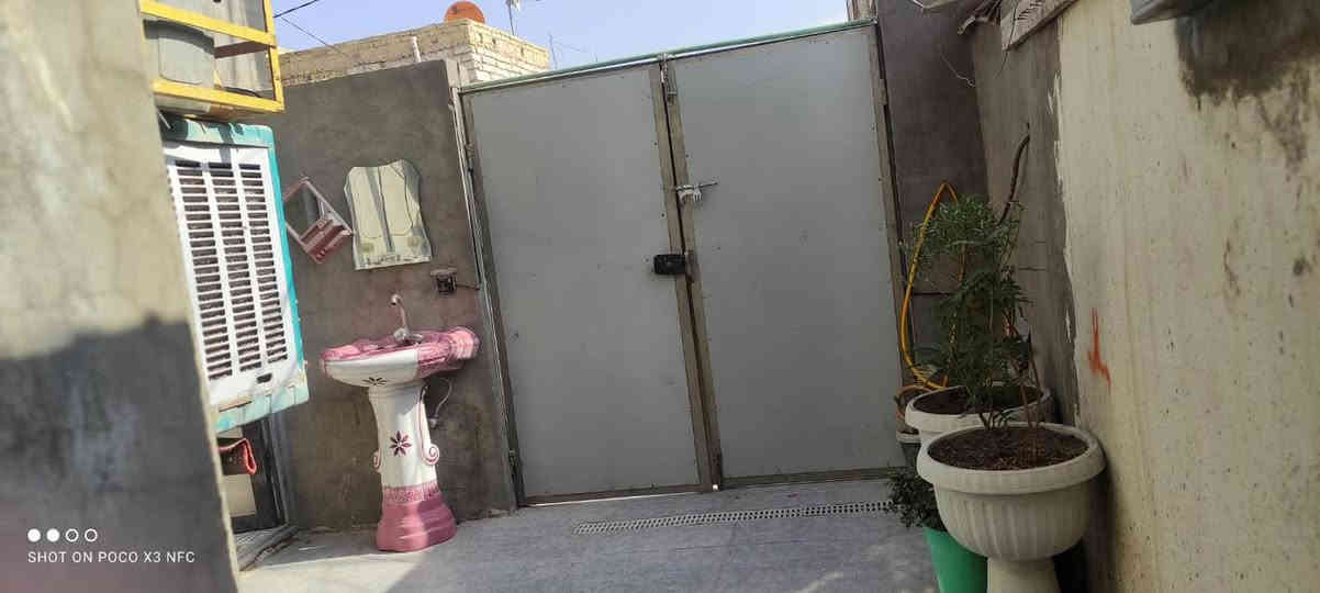 📌دار للبيع بالنجف حي العسكري  

📌مطلوب للمصرف العقاري مطلوب 100مليون قرض جديد شارع السبيس منطقة ٧٩ قرب موقف الكيات ثاني بيت ع الشارع  طابو صرف 

📌 مساحة الدار ١٠٠ م  طابقين 

📌الاول ~غرفه وصاله واستقبال  وحمامات ومطبخ

📌الثاني ~ غرفه وصاله وحمام بناء حديث ونضيف

📌يباع تطلوعه مناسبة مع تغير الكفيل

للأستفسار :***********واتس 
***********اتصال
