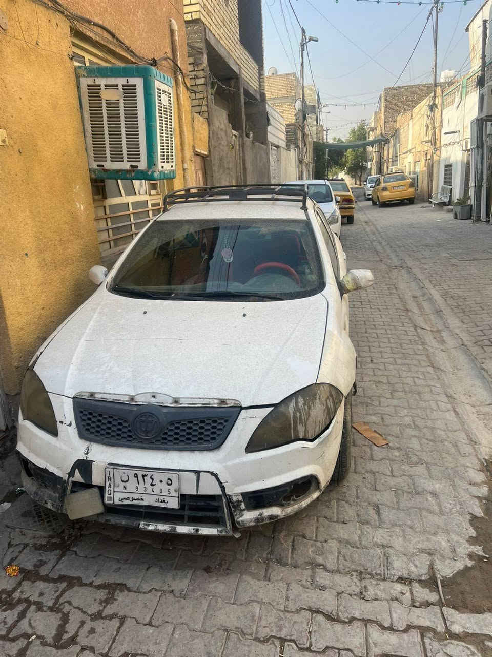 صيني 14برلنس تبريد ثلج وجاهزة محرك كير شرط بس صدرها 50بل ميه مع طخطخات بيهه كانت عند بنيه بعدهه على البارد تصلع والسيارة بسم البنيه السعر 35 مكانهه ديالى الخالص وبيهه مجال لطيبين ***********
