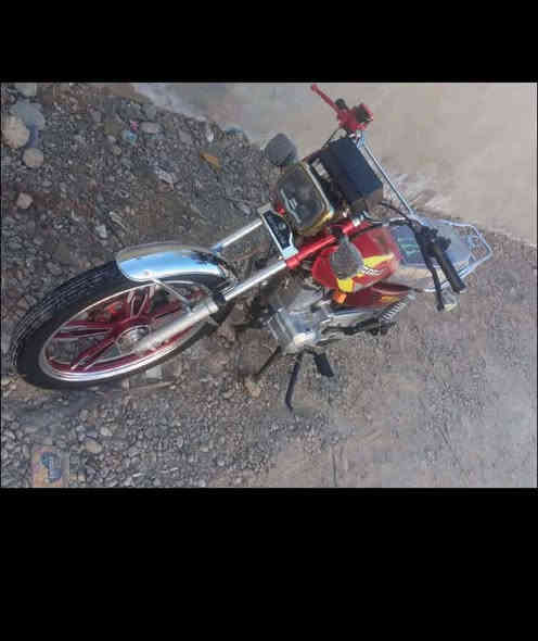 السلام عليكم مكلف ب النشر سيفان ،2024 جاهزة من كلشي. فقط نقص. باتري محرك مامفتوح أوراق كاملة ودراجة حلوة مكانهة ديالى ‏السعر 600   ***********‬
