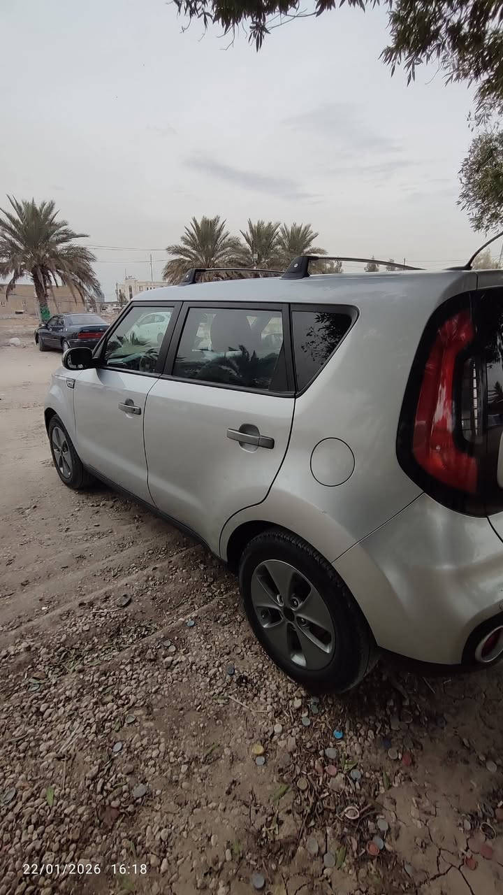 كيا صول موديل 2015 للبيع  السيارة وارد امريكي حادثها جاملغ و البنيد مبدل السيارة كلها ليبل شرط سونار مكينة1600 GDI
حدادية وتبريد وتخم تايرات وباتري ومنظومة المي والبانزين كله جديد السيارة مال جناي كاملة مكملة من كل النواحي 

المواصفات المعروفة ثلاث وضعيات قيادة ونظام اقتصادي للبانزين وتحكمات سترين وشاشة كار بلي ماشية  86الف حقيقي

 رقم بغداد بأسمي تحويل ثاني يوم   رقم انكليزي

مكاني بابل الحله 
السعر ١٢٠ وبيها مجال قليل 

للاستفسار اتصل على الرقم ***********
