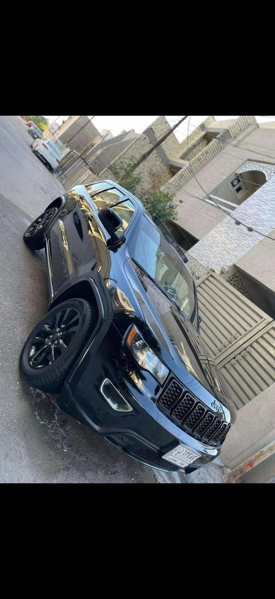 جيب لاريدو أبلاك توب 2019 فول مواصفات      حادث دعاميه فقط والجاملغ راجع نفسه
*********** 

السعر 265 بيه مجال
