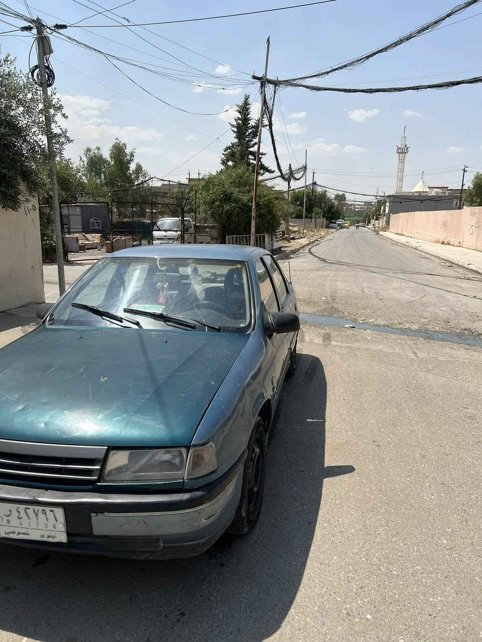 سلام عليكم فكتره موديل ٩٤للبيع حجم ١٦شرط محرك و كير سنويه خضره بسمي السياره كابون بيها شرط التحويل عنوان موصل الأيسر السعر ٢٧وبيها مجال ***********
