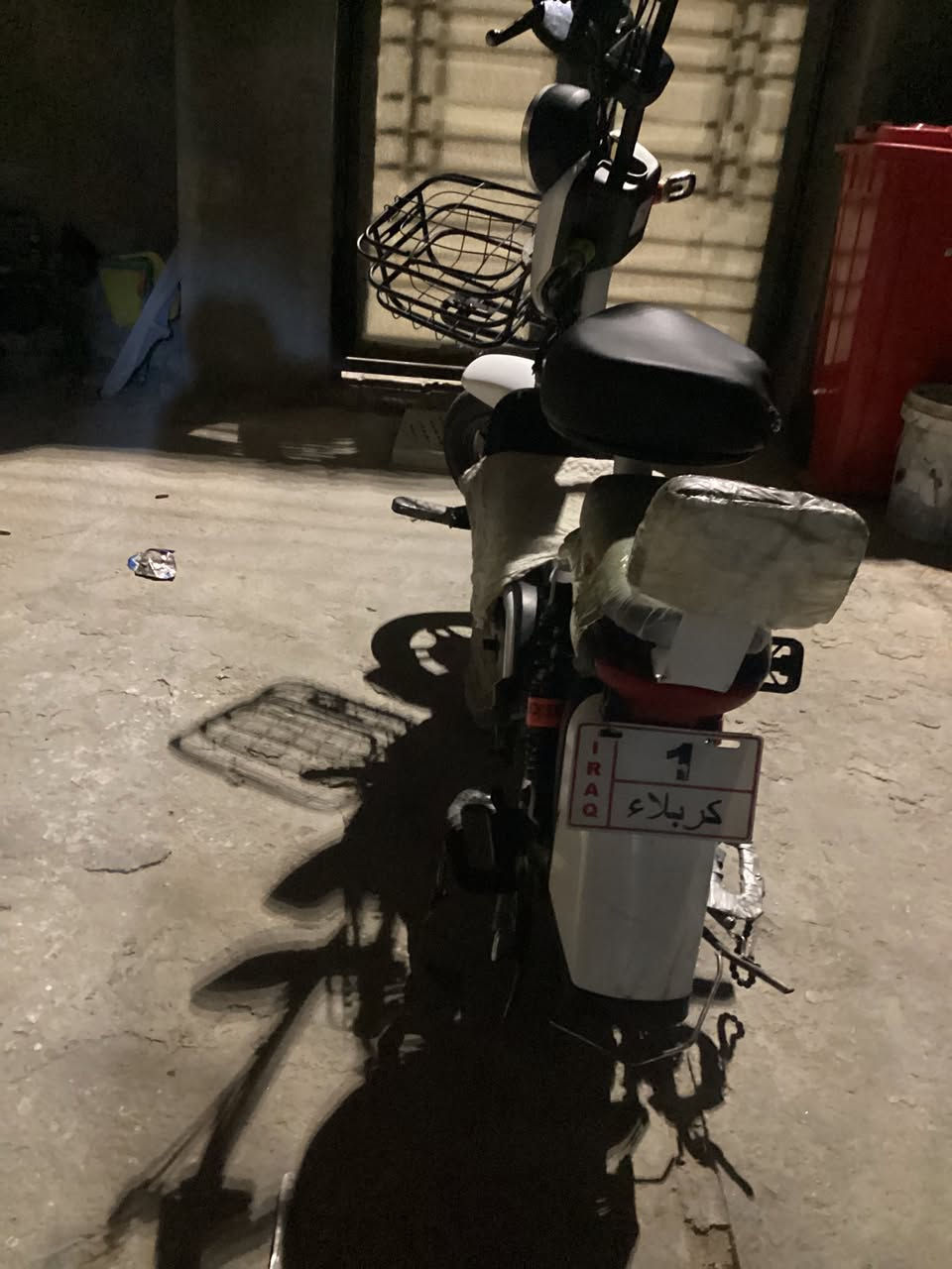 سلام عليكم  شلونكم شباب بيسكل  شحن نضيف فول مواصفات أربعه بطريات جدد ‏عنواني كربلاء حي عامل قرب مجمع بغدادي السعر 350وبي مجال الاستفسار على هذا الرقم  *********** ￼￼￼
