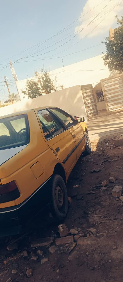 السلام عليكم ورحمه الله بيجو موديل 2009 مكينه وكير مقفولات كفاله عامه باور ستيرن شغال الصدر مكفول كفاله عامه كهربائيات كله شغال رقم بغداد الماني تبريد شغال ثلج سياره نقصها فقط الاكسل كايم ابيعه كفل سرقه وعشائر فقط مكاني بغداد سعر البيع 12 ورقه رقم الهاتف ***********
