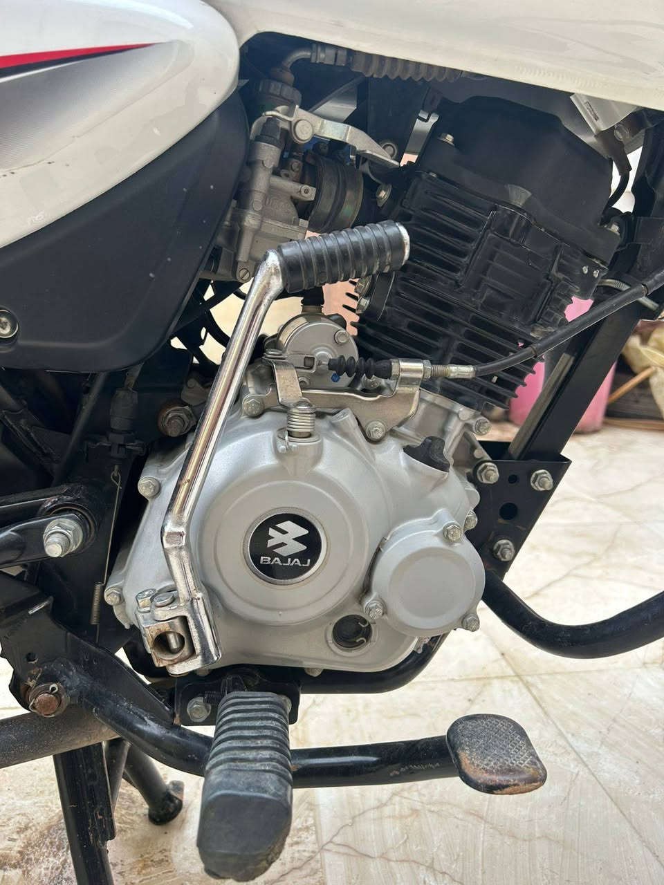 موطور بوكسر للبيع
موديل 2023
سنوية وأرقام نكليزي باسمي(تحويل ثاني يوم) 
محرك بلادي اسبانة ممدودة عليه(جيب فيتر وتعال افحص)
مال جناي
المكان بعقوبه مجسر الكاطون
السعر مليونين ونص وبيه مجال
***********
