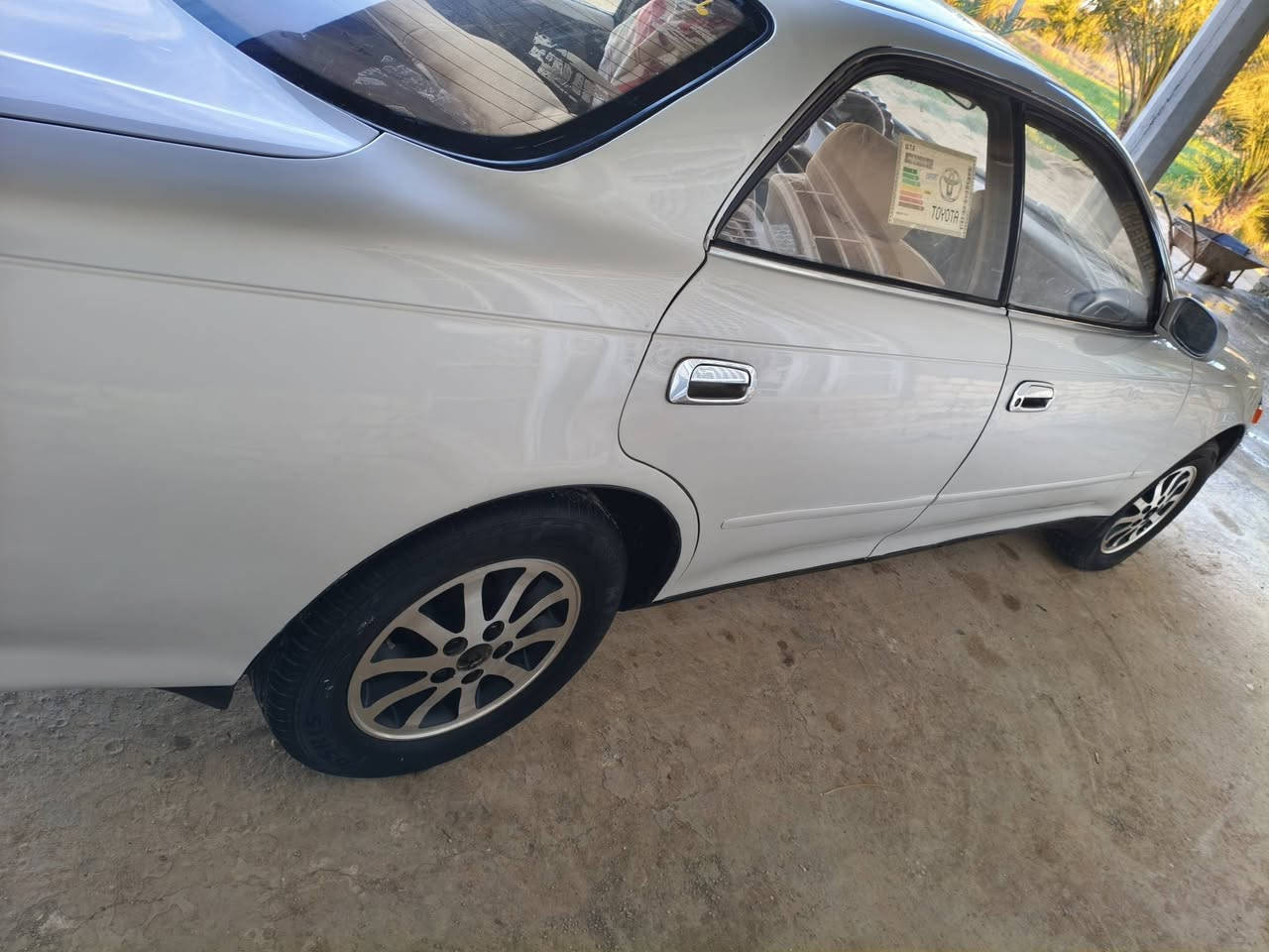 مارك 94للبيع رقم دولي ذي قار باسمي  مكفوله من ضربه من دعاميه لدعاميه سياره جاهزه من   كل نواحي كهربائيات كله جاهزه مكينه وكير ففتي جدد مستعجل علا بيعه سعر ب،60 وبيه مجال عنوان ناصريه ***********
