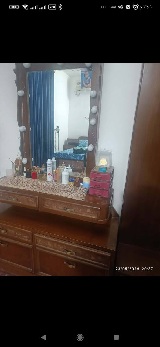 السلام عليكم  غرفة نوم نجارة للبيع السعر 750 للاستفسار اتصال على الرقم. ***********
