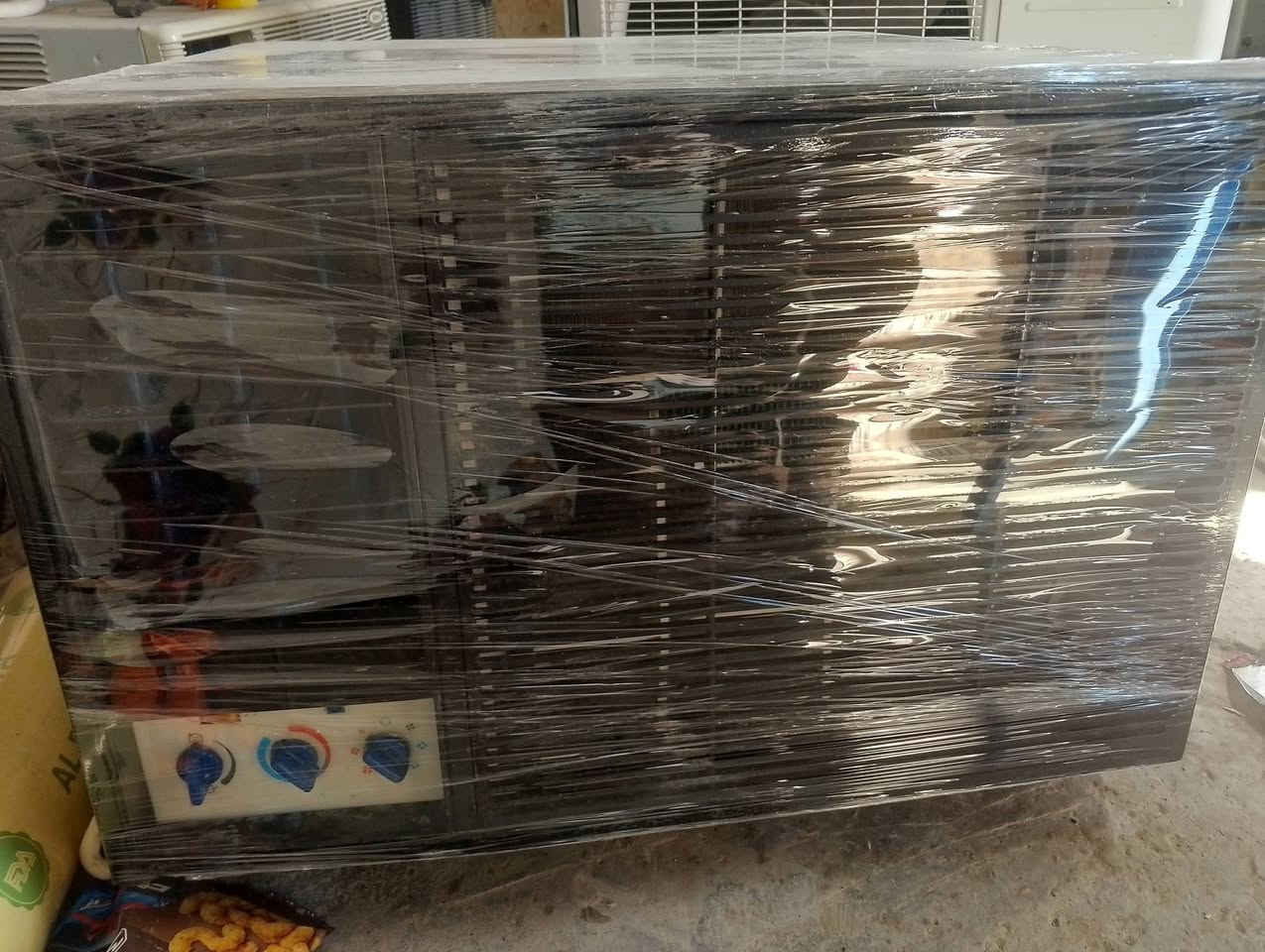 مكيفات للبيع سعر الواحد ٢٢٥الف قفل
***********
