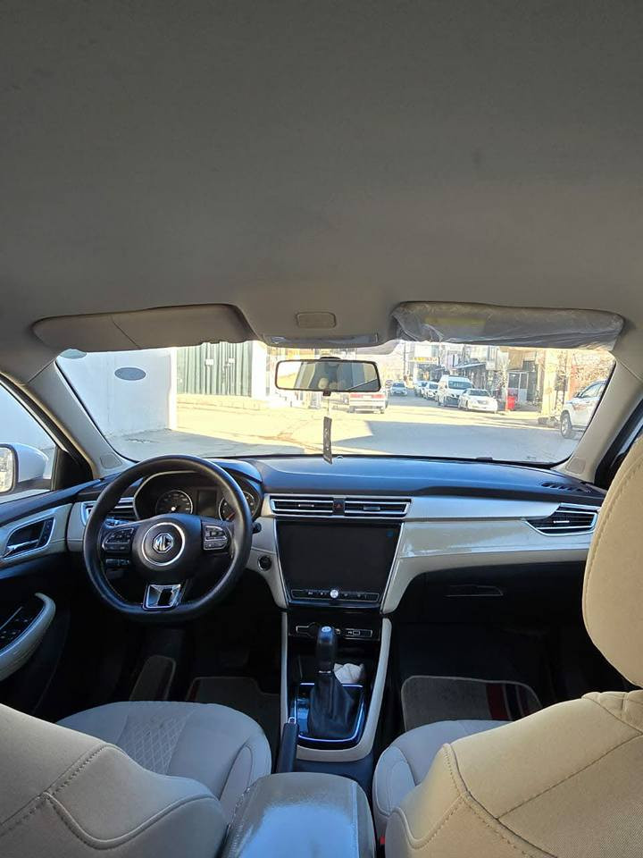 ئێم جی 5  - 2024 comfort کۆمفۆرت
ضمانن شرکە ٦ ساڵ
مەکینە 
کوشن و گاعی لۆکی تێگیراوە
2 بە سمە  ، شاشە ئایپاد ، بلوتوث ، سوکان فۆلیۆم
سفر سفرە تەنها ( 30000) کم ڕۆشتووە 
 تحدید سرعە ، 

   قفڵ مەرکەزی ،  کامێرە
 هیچ هیچی پێوە نییە سپی بەفری 
سعر 102
ژمارەی خاوەنەکەی 
*********** بنجوين, السليمانية
