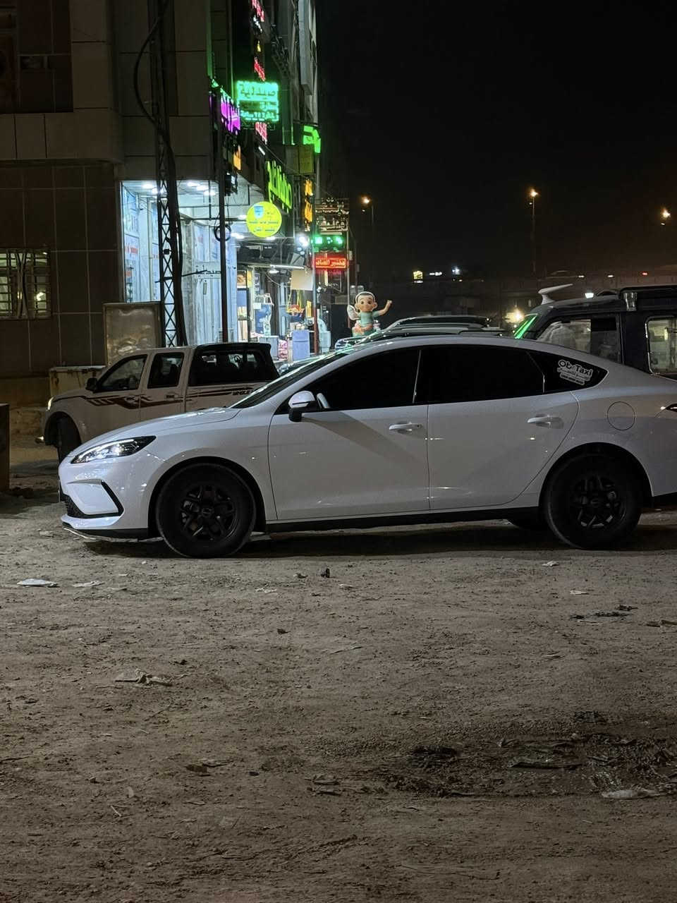 السلام عليكم
BYD سيل 05

للبيع او مراوس بكن بلاص 

معروفه مواصفاته 

كفاله عامه بس جامة البك لايت مكسوره وشغال مابي شي 
ماشيه 18500
رقم بغداد باسمي 

*********** ما متواجد عل نت

