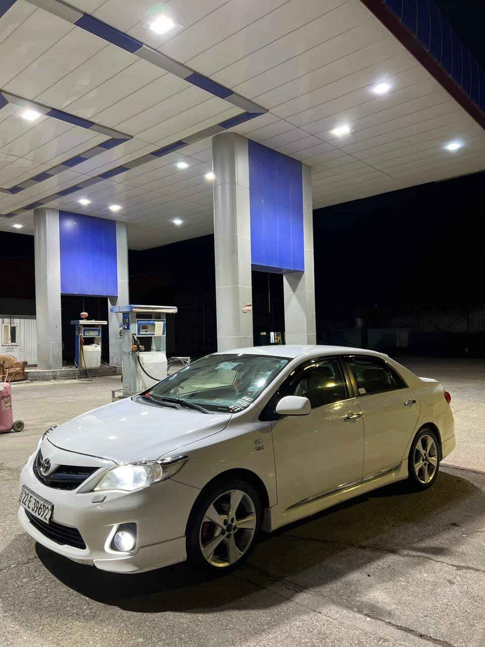 ٢٠١٢
سەنەوی نوێیە 
مەکینە گەورە 
١٣١هەزار 
٢-٣ جێ ساردی
سەیارەکە خاوێنە 
*********** أربيل, العراق
