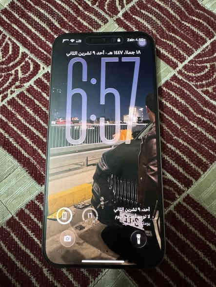 ايفون ١٥ برو ماكس للبيع 
iPhone 15 pro max 

بنسخة الشرق اوسط 
دبل شريحة ZA
ذاكرة 256 گيگا - بطارية 90% - نظافة 100%

الجهاز بدون ملحقات وما داخل تصليح ولا بي اي مشكلة ما عدا النقطة السودة الي بالشاشة والموضحة بالصور ، ما مأثرة على اي شي . 

السعر 900 الف .
بغداد - الكاظمية 
للأستفسار خاص او الأتصال بالرقم :
***********
