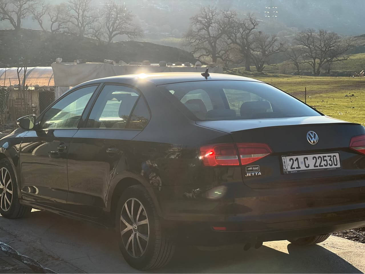 جيتا 2015 بدون دعم وصبخ رقم وسنوية جديد كير ومحرك وكلشي بشرط السيارة باسمي المكان دهوك 
***********
سعرها 115 ومجال دهوك, العراق
