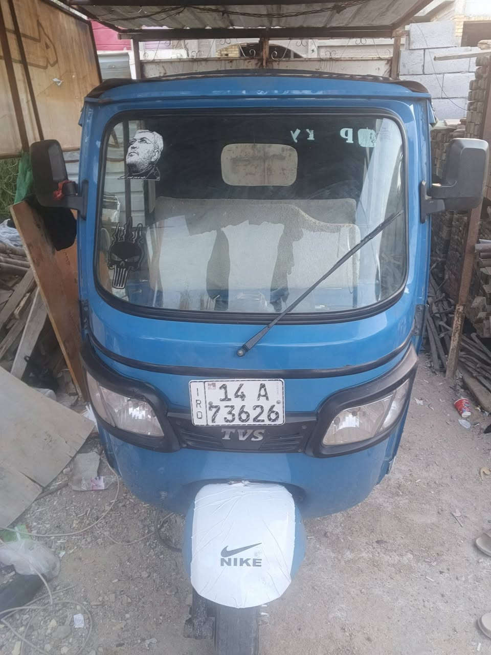 السلام عليكم تكتك لبيع موديل 2020طالعه 2021رقم وسنويه رقم انكليزي التكتك كفالهه من كلشي الضربه الخياس المكينه التكتك خير من الله السعر 7 البكان البصره القبله سوك الجبير رقم***********
