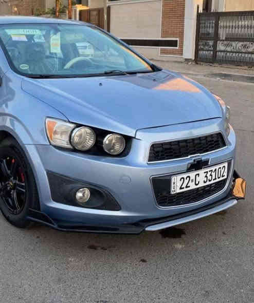 شوفرليت سونك
مديل 2012 وارد خليجي 
كير مكينه تبريد مكفولات 
مكينه ١٦٠٠ المرغوب
ميو 5 نمر
صدر امامي خلقي جديد
باتري جديد سنتر لوك
كهربائيات كله شغاله شاشه متصرف عليه ربع 
بيه قطعتين صبغ بدون دواخل السياره بسمي رقم جديد اربيل 
السعر 67 بيه مجال قليل  مكان سياره بغداد 
وهاذه رقمي ***********
