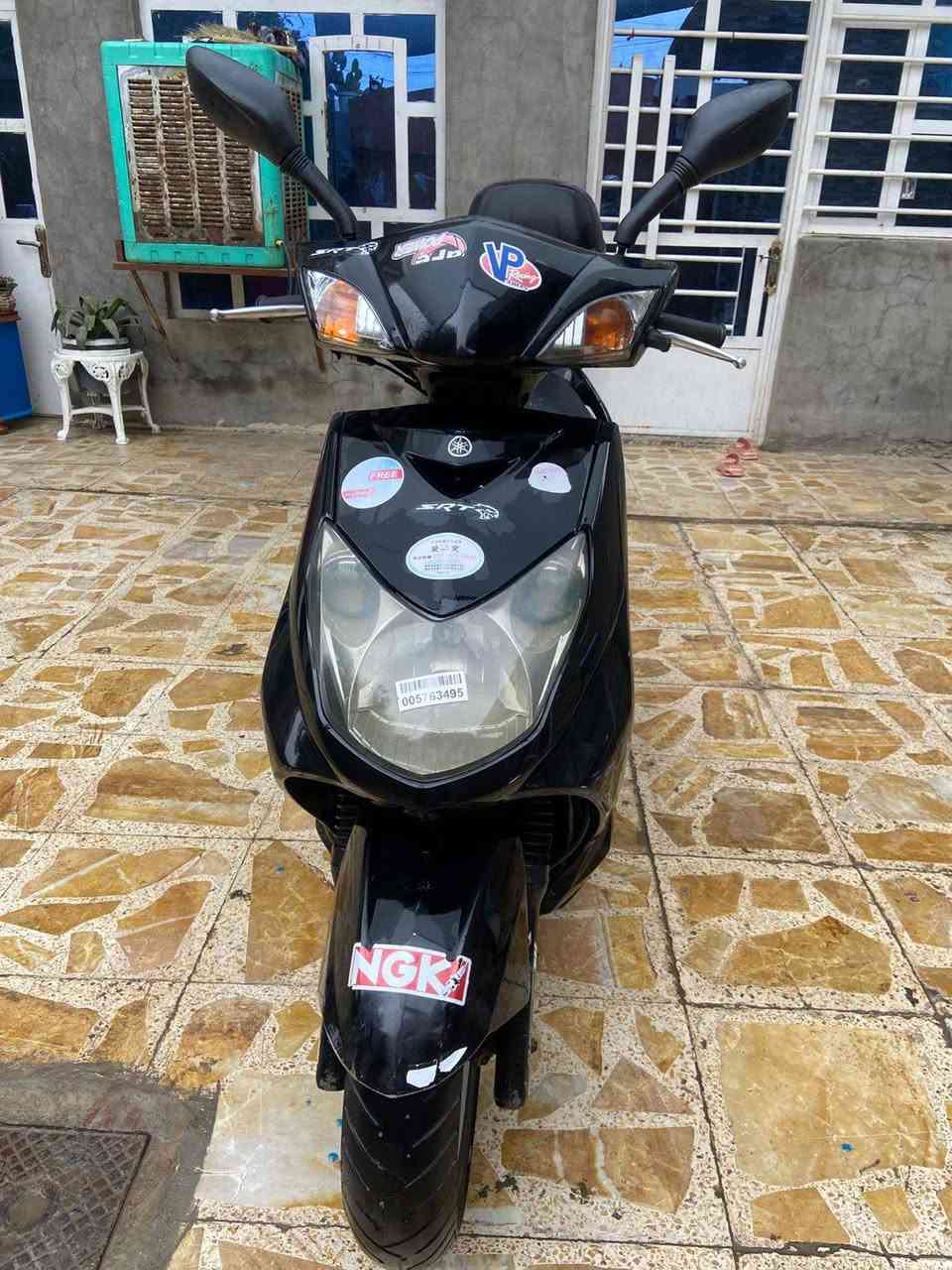 السلام عليكم دراجه للبيع سكنس فحل مكان بغداد المعامل الحسينيه قرب ساحت شهداء سعر 600 وبيهه مجال حك جيه وهاذه رقم الهاتف ***********
