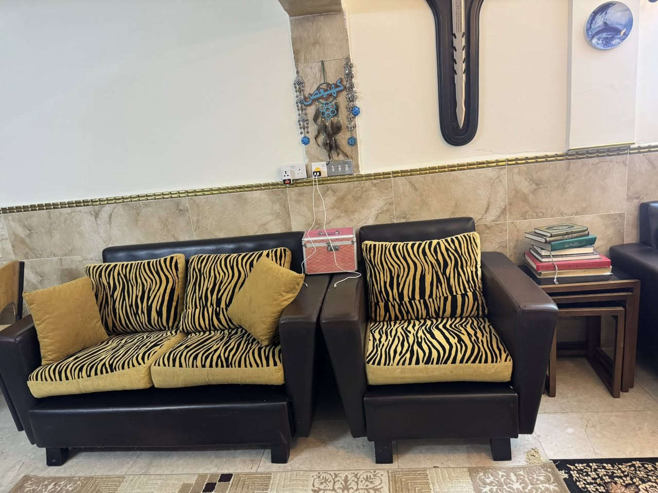 تخم جلد تركي ١٠ مقاعد للبيع المقاعد مالته بيهه سحابات يمكن فتحه بكل سهوله وغسله وينفع منام
بغداد صليخ الستميه السعر٦٠٠ الف


**إذا كنت صاحب هذا الإعلان وتريد حذفه لأي سبب، رجاءا أرسل رسالة إلى الدعم الفني**