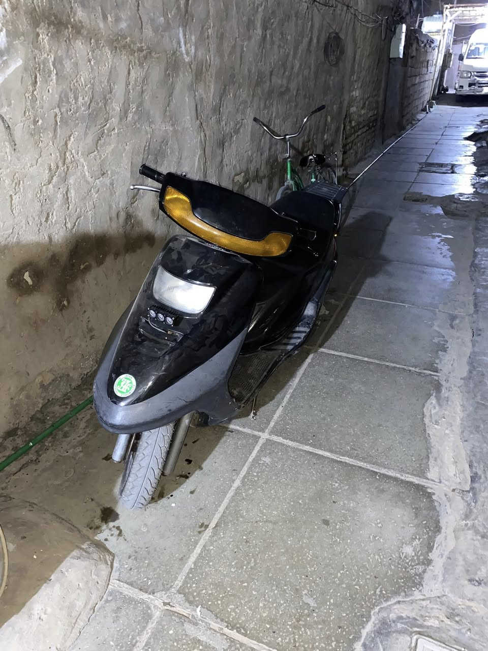 السلام عليكم فضائي ١٤٠للبيع مستعجل دراجه كامله مابيه نقص سلف هندري كله شغال السعر ٣٠٠وبيه مجال الرقم *********** العنوان بغداد الكماليه
