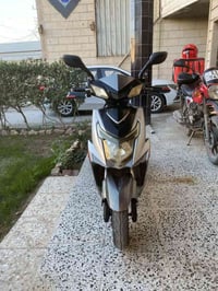 دراجه للبيع بطاريات نص عمر للتواصل واتساب07879806091 السعر مناسب