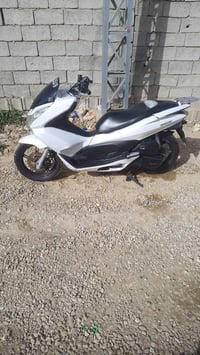 دراجة PCX • نضيفه • ناعمه