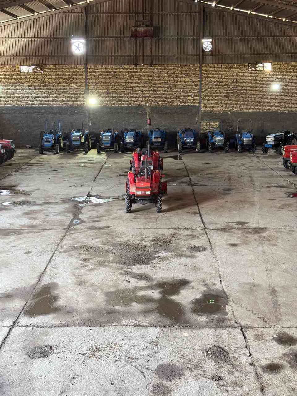 ***********
وصول وجبه جديده الى معرض ابو مصطفى جميع احجام المكائن الزراعيه اليابانيه فقط الخاصه في البستنه مكائن دخول جديد ممشتغله داخل العراق نهائي او على وضع الشركه كيله بدون كيله اربعه سلندر وثلاثه سلندر مع ملحقات كيله او رفاس الاسعار حسب الحجم والمواصفات توجد موديلات حديثه وقديمه حسب رغبت المشتري الاسعار حسب النضافه والملحقات 

العنوان الحله قرب جامعه بابل طريق حله نجف

للاستفسار اكثر 

***********

يتوفر توصيل الى جميع المحافظات
