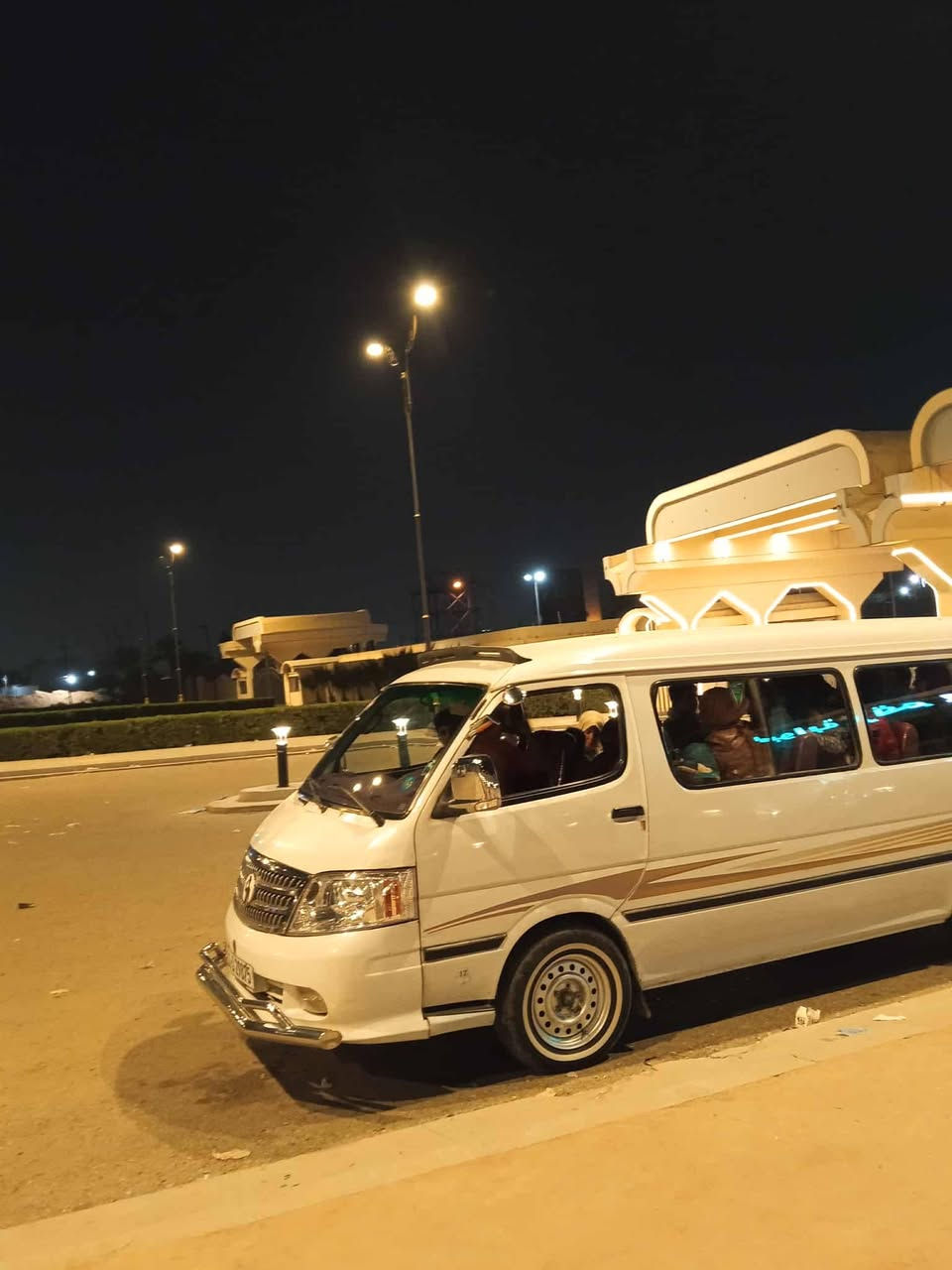 السلام عليكم فتون موديل 14  خير من الله بيهه مكانات بارد شواصي مكفولات حت سونر بيهه داخل المنشور  تخم ويل عادي تخم تاير  جديد دوشمه عام مصفره هيه ومرور سنويه جديده 29 رقم بغداد انكليزي بسمي سعر 88 وبيها مجال مكان بغداد الشعب ستفسار ع رقم ملاحظه خاص ماعندي ***********
