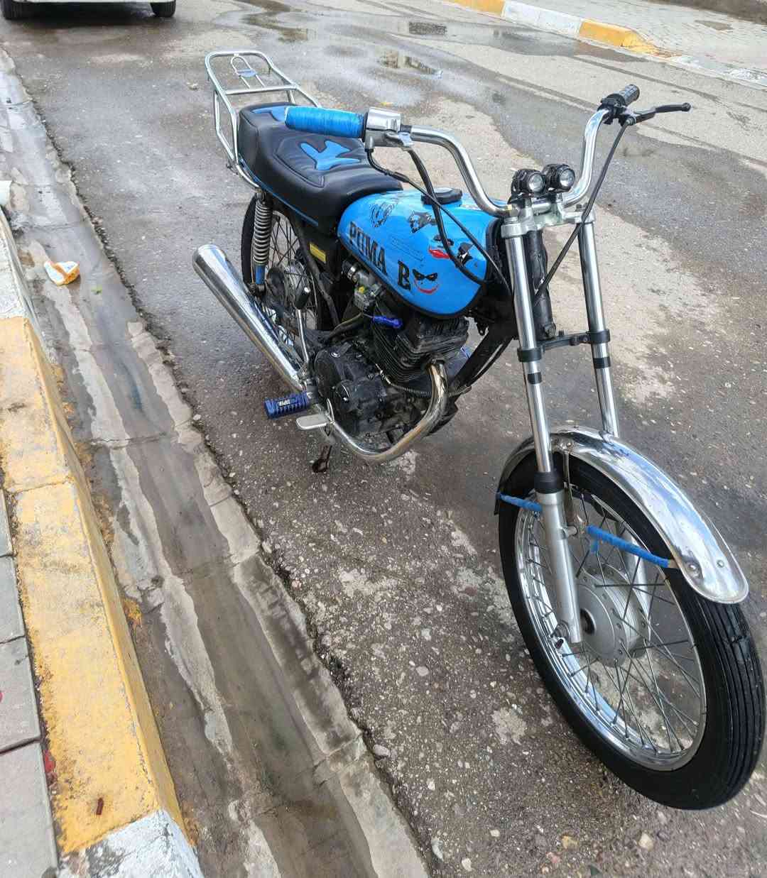 للبيع دراجه محرك دايوان 2021 صالنصه رابيدو لایت شغال تایر خلفي جديد وياله نامه شاصي اي عيب ما بي ما طور جاهز السعر 225 وبي مجال رقم الهاتف ***********
