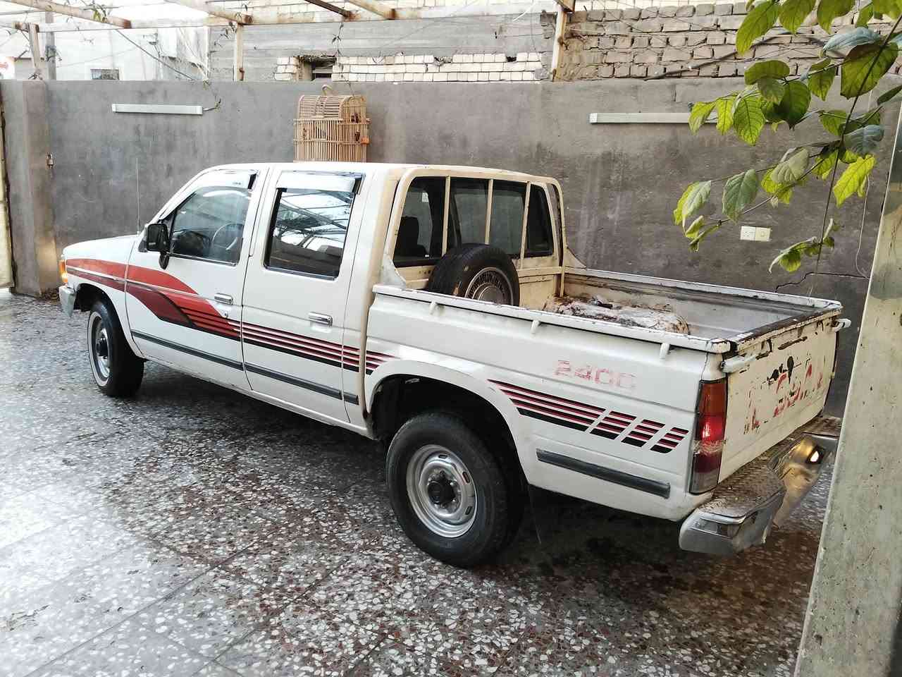 نيسان89رقم بغداد دولي سنويه ٢٩ 
كير اكسن محرك شاصي نضيف 
دوشمه جديده كهربايات شغاله
 السعر ٣٣$.   ***********
بغداد غير متواجد على النت
