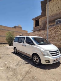 هيونداي H1 • ٢٠٠٩ • رقم واسط