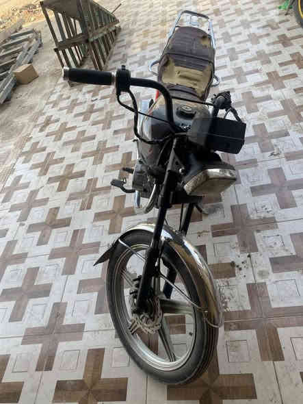 سيفون موديل ١٨كامل مكمل للبيع اوراق كامله ب ٣٠٠وبي مجال ***********
