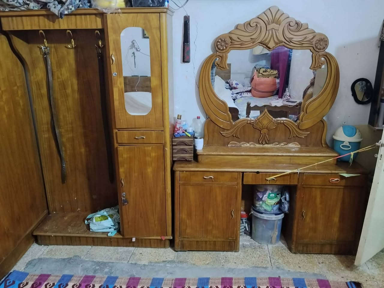 غرفه نوم صاج تسكام للبيع
شارع الامام علي 
الاتصال
***********
