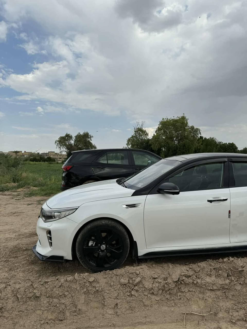 سلام عليكم كيا اوبتما 16 جيتي لاين خليجي أعلى فئه فول للاخير مكفولة عدا شبر بارد محرك وكير مكفولات 2400كل المواصفات بيها مكانها ديوانيه بسمي سنويه ل 28بيع أو مراوس بسورنتو السعر 170
واتساب ***********
***********
