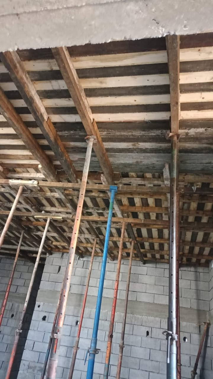 سلام عليكم قالب صب درجه اولى سقف ارضيه رفت صب درج وبسعار مناسبه جدا وفي جميع مناطق البصرة الاستفسار الاتصال عل الارقام التاليه   *********** / ***********
