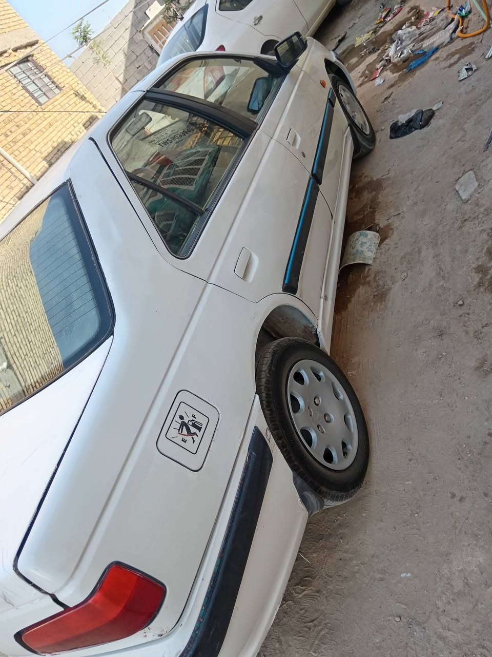 سلام عليكم بيجو بارص ٢٠١٣ كفاله عامه كير ومكينه وحداديه وتبربد وكشر كفاله عامه بيه فقط رشه بجاملغ الخافي بدون دواخل عليه غرامات مروريه ٥٥٠ مكان سياره نجف شارع مطحنه مالك سياره نجف سعر سياره ٣٣ وبيه مجال قليل رقم موبايل ***********

