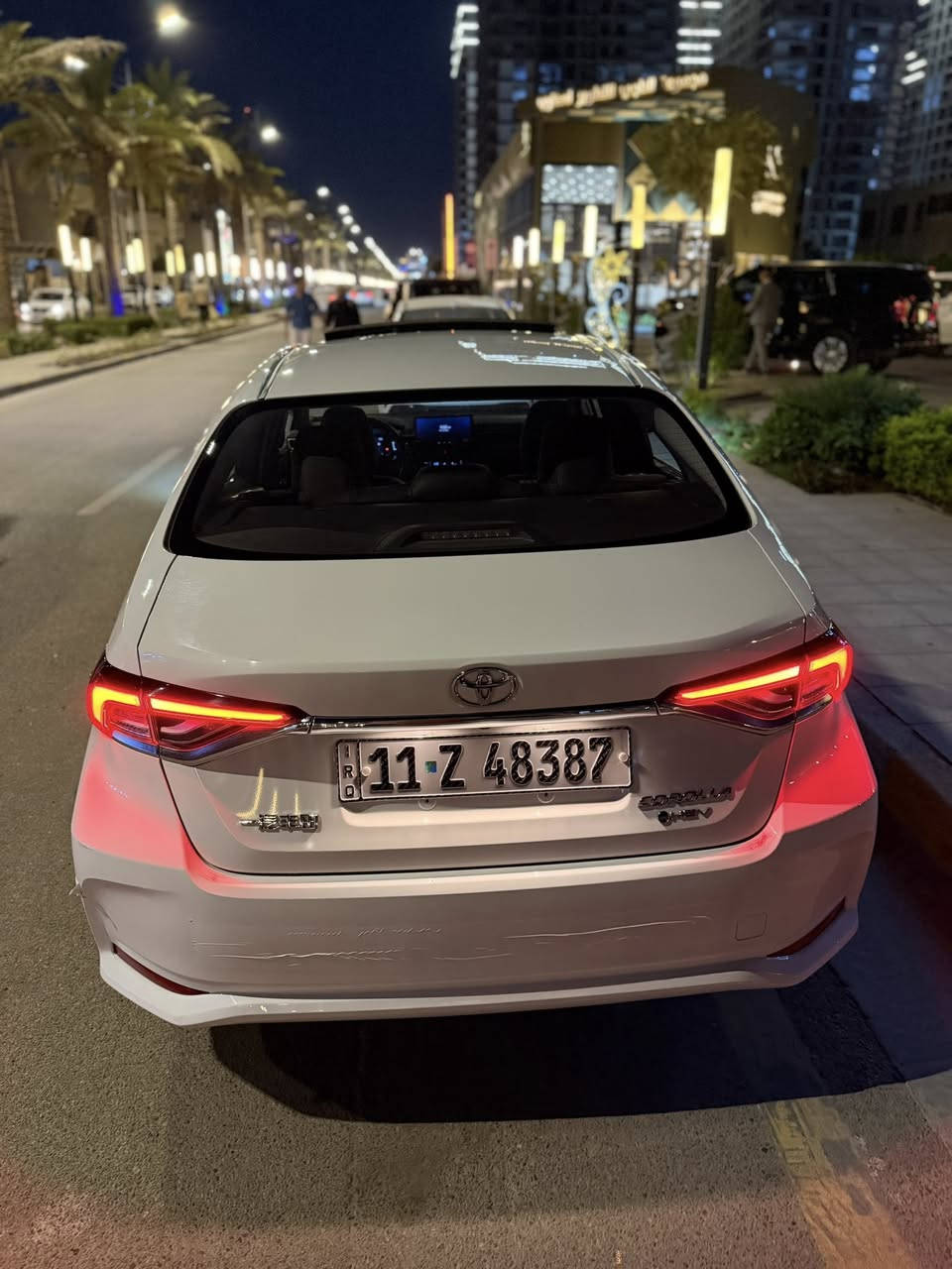 كورلا 2025 شكل خليجي للبيع كفالة ماعده رصعتين بسيطه وشخط بسيط بل بنيد ✅🤍
ممشى السيارة: ١٦ الف كيلو فقط🚗☑️

مواصفات معروفة: 

شاشة جبيرة🖥️

كامرة خلفية📷

مثبت سرعة⚡️

رادار امامي☑️

تحديد مسار🛤️

بصمة تشغيل 🫆

كشنات جلد ✔️

فتحة سقف☑️

تحكم ستيرن♟️

السيارة بحالة ممتازه ومناقصها ايشي ✅

بأسمي تحويل ثاني يوم✅

السعر : 156 وبيها حك جيه فقط✔️

مكان السياره بغداد ظهر مستشفى اليرموك📍

للتواصل :***********
