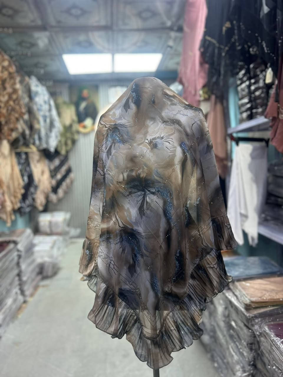 لقد وصلني اليوم
🎈العنوان مجمع التحرير مجمع الاميرات
مجاور صياغه ومجوهرات حسين 
البياتي 👉🏿👉🏾👉🏽
  ‏رقم ال WhatsApp ‭0770 758 7973‬
توصيل جميع محافظات العراق 🚕🚕🚕
