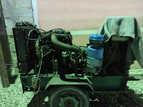 مولده للبيع 30kv توليد مو لف محرك 3000 سعر 12ورقه للستفسار خاص ***********
