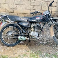 عندي هاذا لموطور لبيع محرك ١٥٠والسعر١٥٠وبي مجال تايكر ويلي يحب يخبرني ...