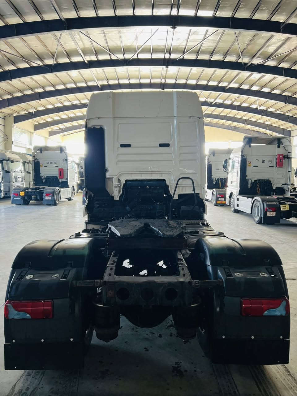 مان 2005كير عادي رطايد سلاجةويل كروم تخم تاير مربوط عليه بودي شعار3دنكير دبل تاير مزوج عنوان كلار***********
