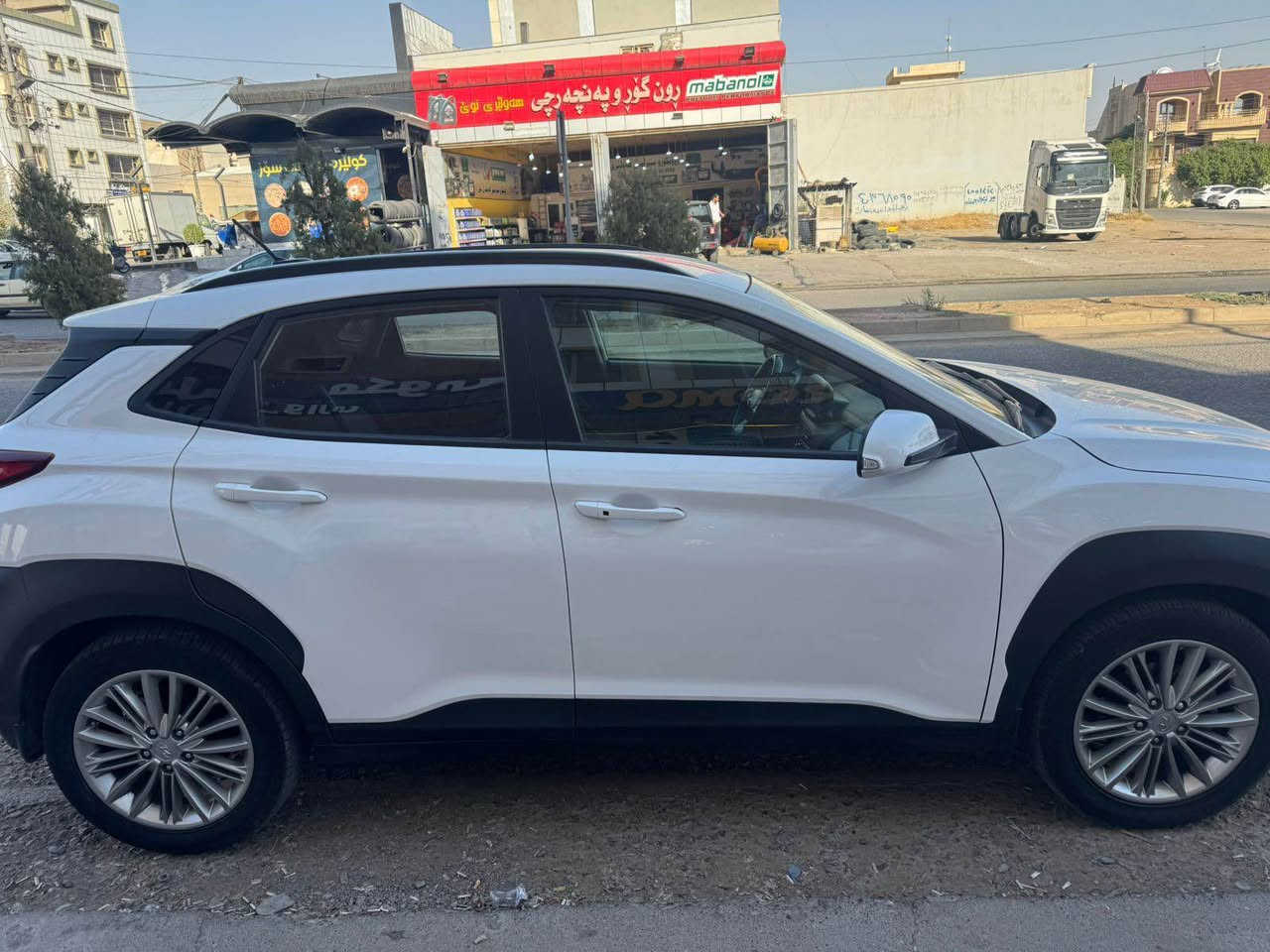 هوندا كونا موديل ٢٠٢١ فول مواسةفات تنها سلايت نية بيش و پشت كةبس ٤ پارچةي سبوغة دوو دةركة و سندوق و چاملغةك دوو سي جةي تةعديلة رةقةم سةنةوي نوية بةناو خؤمانة مةسروفي تيدانية سيارةكة سعري ١٢٤ مةجالةكي زؤر كةم ناونيشان هةولير ***********/*********** أربيل, العراق
