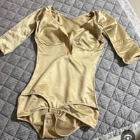 مشد كولمبي قياس لارج ومشد لاخ بكيني قياس سمول مكان غزاليه نهاية شارع ا...