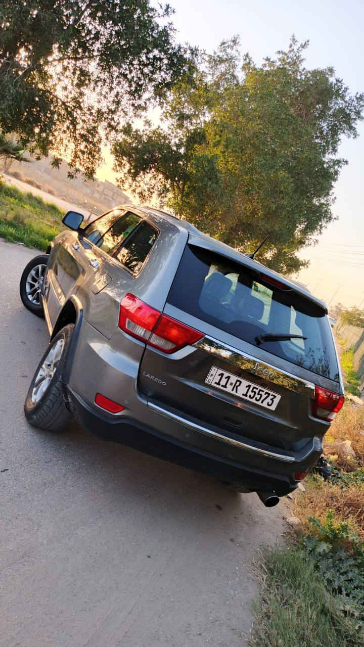 السلام عليكم جيب فول مواصفات  موديل 2011رقم بغداد الجديد ماشيه 78 مكينه 3600مكفوله كير مكفول تبريد ثلج حداديه امامي خلفي جديده سياره جاهزه مكاني واسط عزيزيه السونار مرفق ويه الصور السعر 129وبيه مجال ***********
