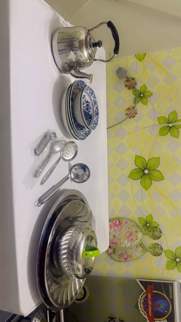 السلام عليكم اغرض للبيع كلمن وسعره وتفاصيل اكثر اتصل على هذا الرقم *********** وبي واتساب((( رقم صاحبة الاغراض)))
