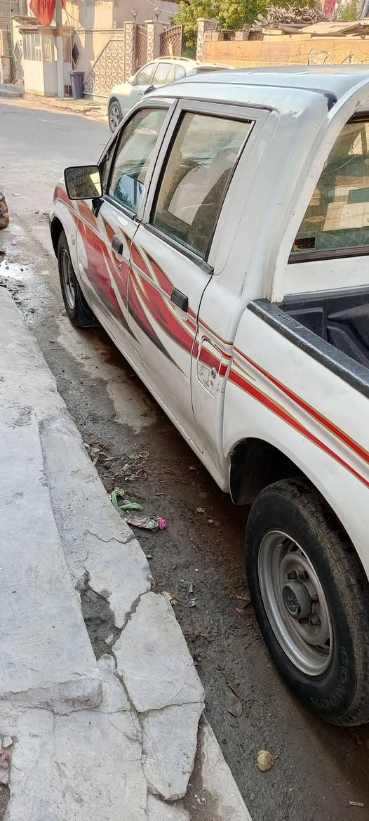 سياره نظيفه بدون اضرار جاهزه ماعدا التبريد مكانها بغداد الحريه موبايل *********** بغداد, العراق
