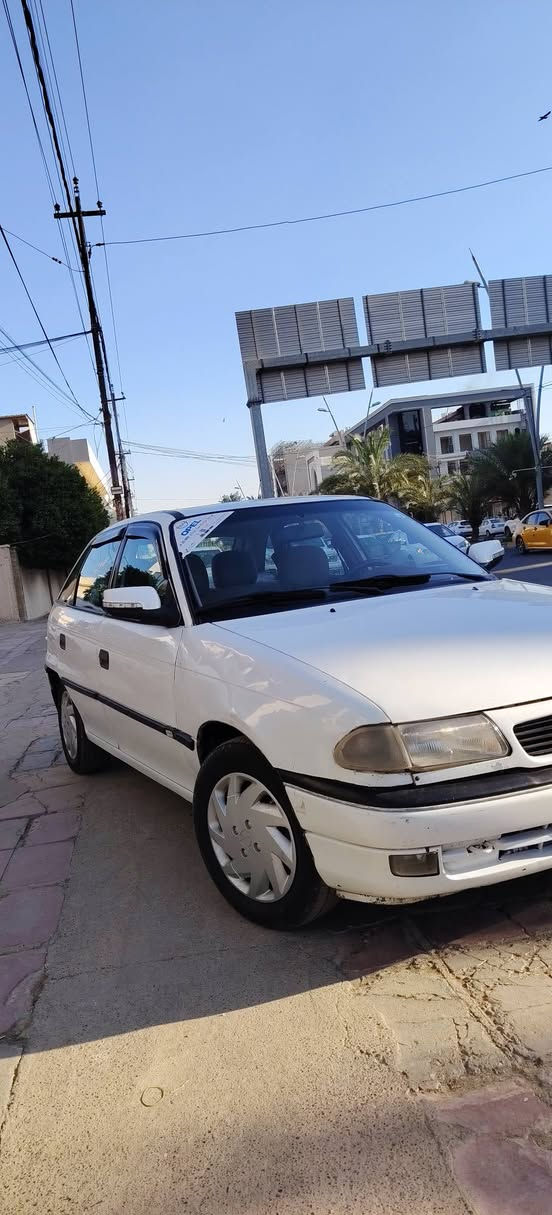 اوبل استرا موديل 1993
سيارة بسمي رقم نينوى دولي
محرك 20 شرط اصل تبريد 
كير شرط 
طخم امامي خلفي جديد
تبريد ثلج
وايرمنية  كاملة 
شاشة مع كاميرة خلفية
مع سستم سمعات كامل 
مرايات شفط مع اشارة 
بلاجكتور زينون
قفل مركزي 
كوبون بانزين الكتروني
والكشر كدام العين
سعرها 49 وبيها مجال قليل نقدا فقط
عنوان السيارة المجموعة الثقافية 
للاستفسار اكثر الاتصال على الارقام
***********
***********

