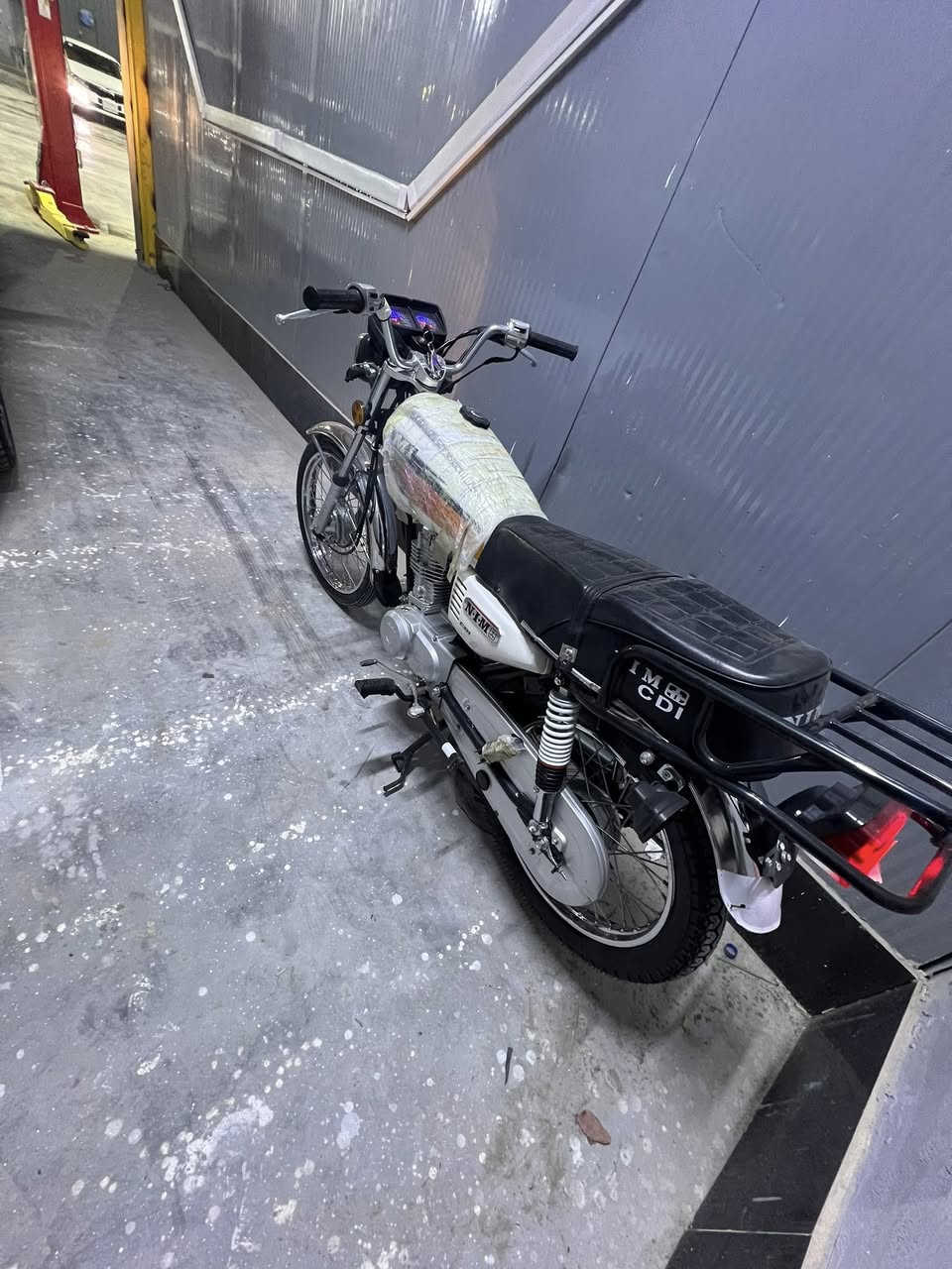 السلام عليكم دراجه نامه امتياز اصلي اوراق موديل 25 فول نضافه مكاني حله نيل السعر 725وبيه مجال قليل رقمي ***********
