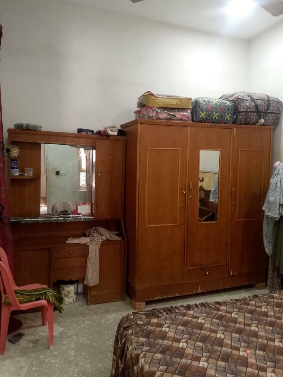 غرفة صاج عراقي للبيع متكونة مـن كنتور ثلاث بوب و جرباية و ميز ودوشك

المكان / باب الدرب شارع ٦٠


**إذا كنت صاحب هذا الإعلان وتريد حذفه لأي سبب، رجاءا أرسل رسالة إلى الدعم الفني**