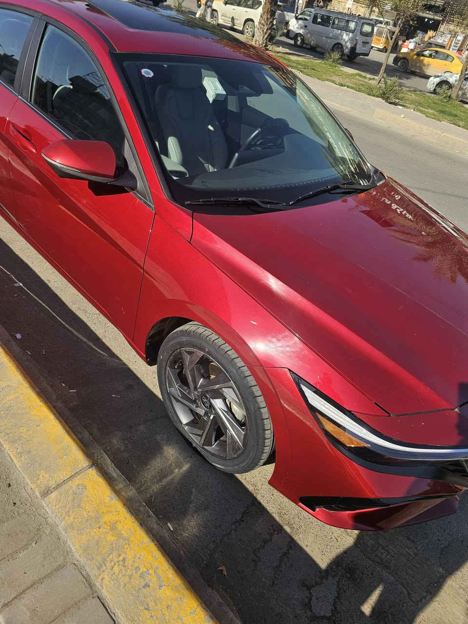 النترا امريكي موديل 24 فول للاخير لمتد بصمه فتحة سقف داخل ابيض رادارات امامي وخلفي وجانبي تشغيل عن بعد المكينة الفين دوش توقيف ذاتي يعني واحد على واحد دخول جديد بسمي المنفيس موجوده السيارة بغداد السعر اتصل على الرقم ***********
