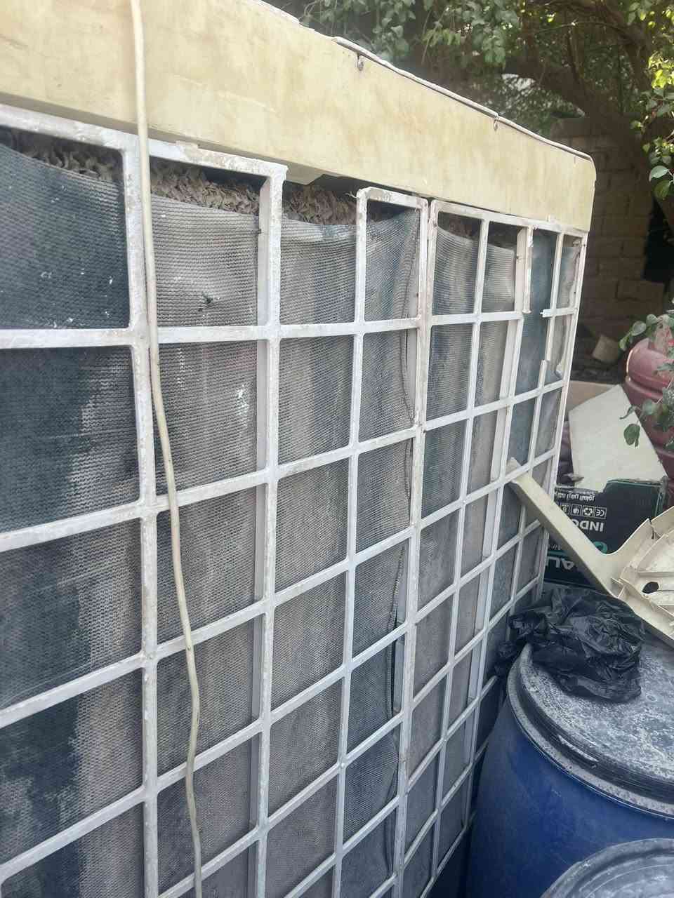 السلام عليكم اخوان
مبردات 350ببهن. مجال قليل 
مكان البصرة استفسار رقمي *********** واتساب و اتصال
